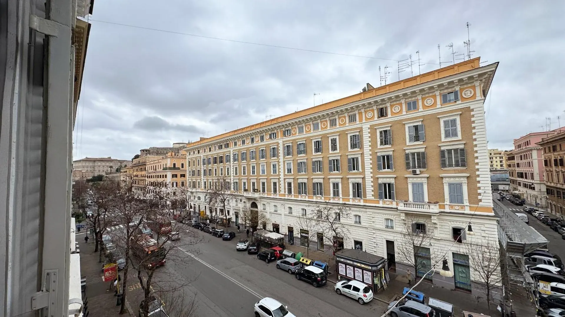 Domus Leonis Apartment Rome 0*,  Italy