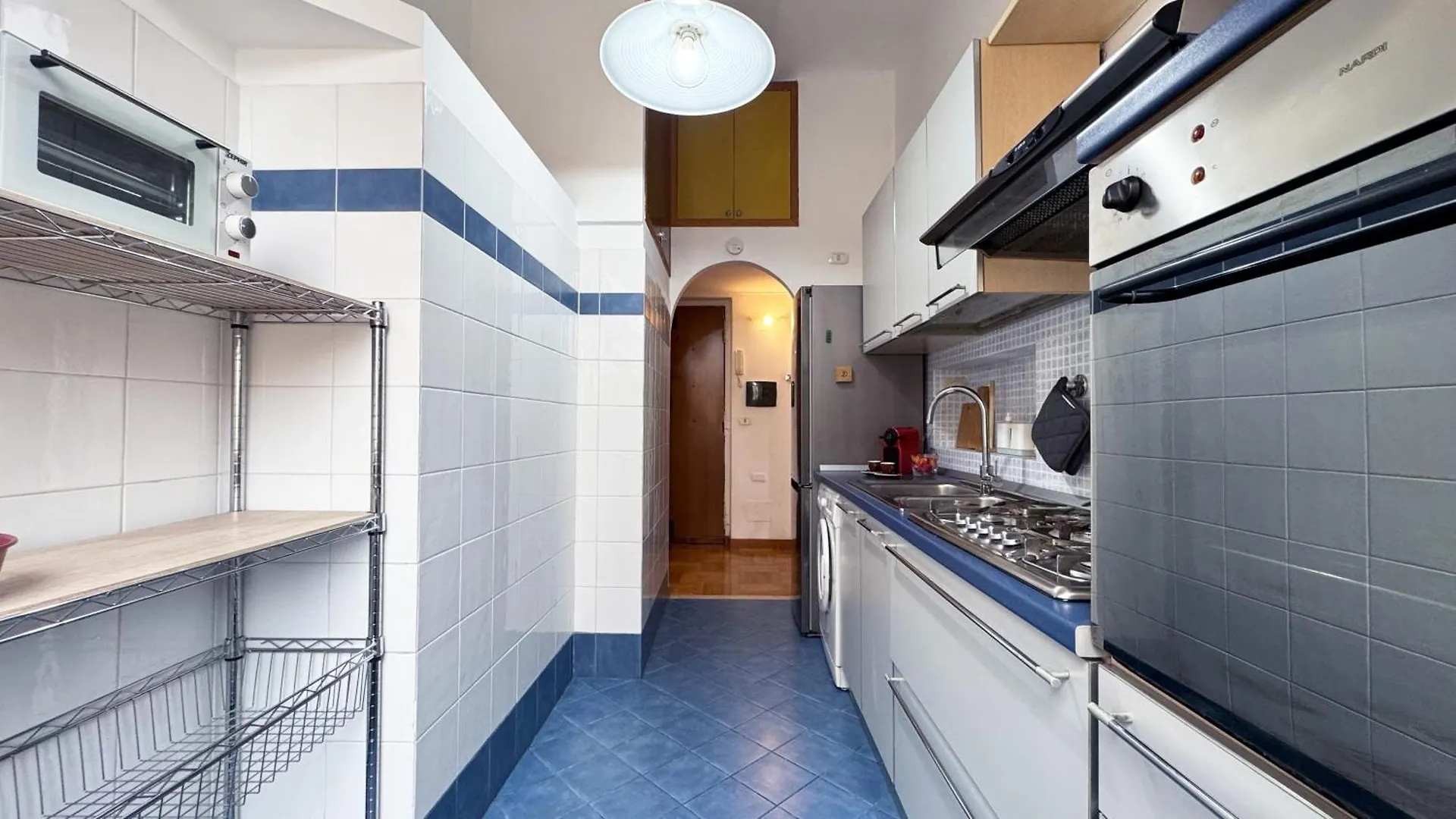 Domus Leonis Apartment Rome Italy